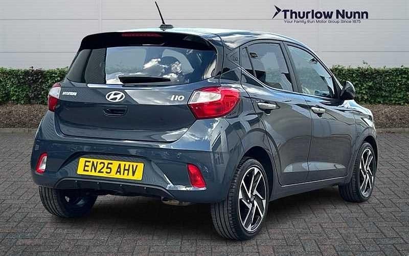 Used Hyundai i10 Premium 63 HP (46 kW) 2025 Grey Hatchback