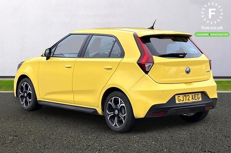 Used MG MG3 Excite 106 HP (77 kW) 2022 Yellow Hatchback