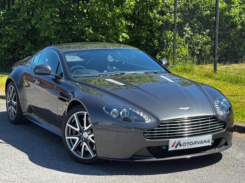 Used Aston Martin Vantage 420 HP (308 kW) 2012 Silver Coupe