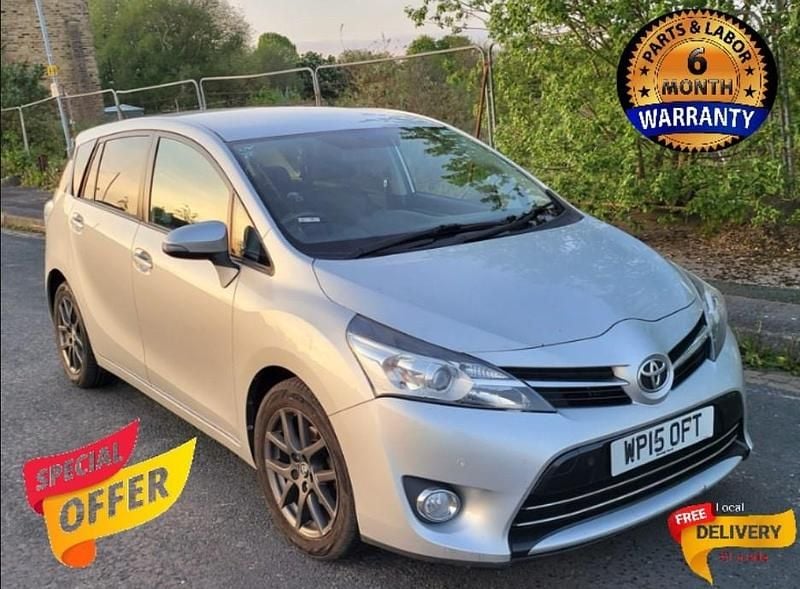 Silver Used 2015 Toyota Verso Trend MPV | £2,999 (Expensive) - Image 1/4