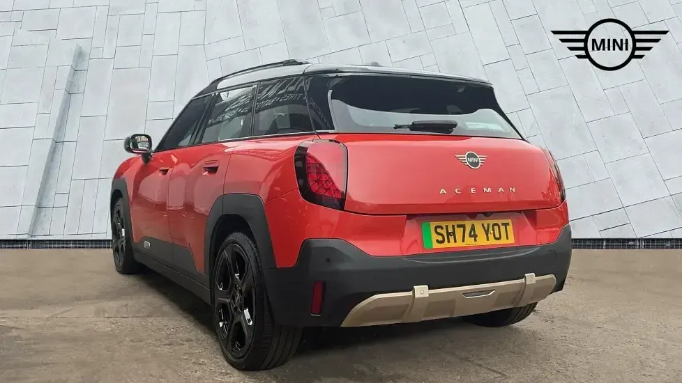 Used Mini Aceman 133 kW (181 HP) 2024 Red SUV