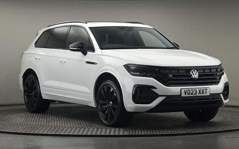 White Used 2023 VW Touareg Black Edition SUV | £44,700 (Good price) - Image 1/4