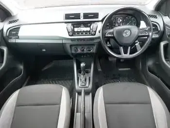 Usado Skoda Fabia SE 110 CV (80 kW) 2017 Rojo Utilitario