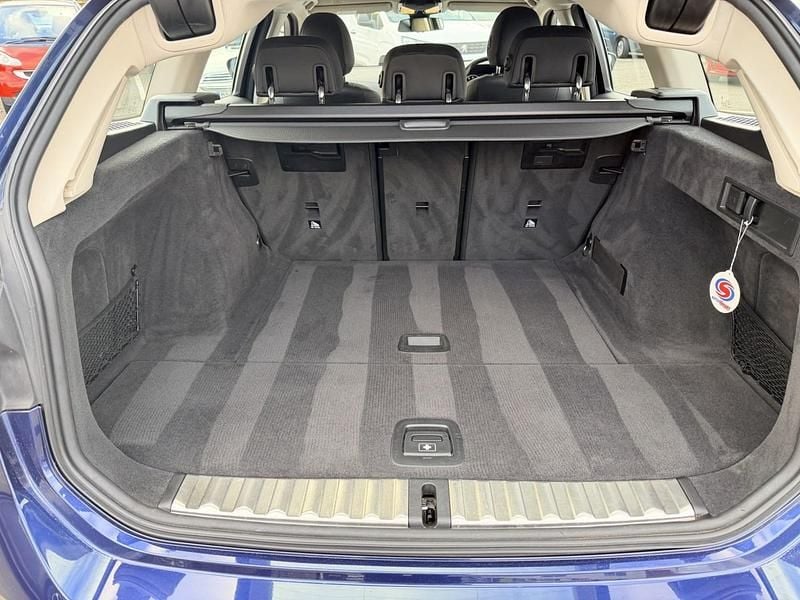 Used BMW 318 2020 Blue Estate