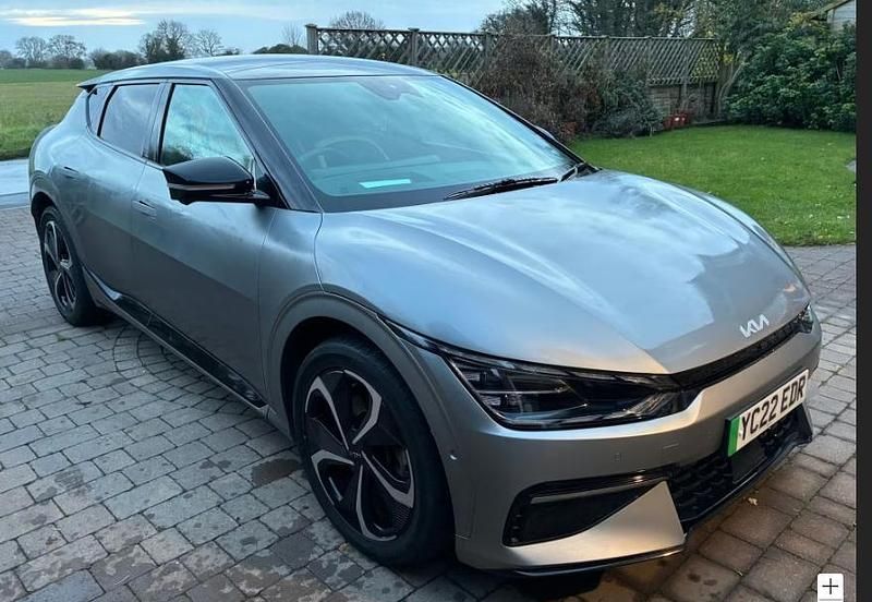 Grey Used 2022 Kia EV6 GT-Line S SUV | £24,599 (Good price) - Image 1/2