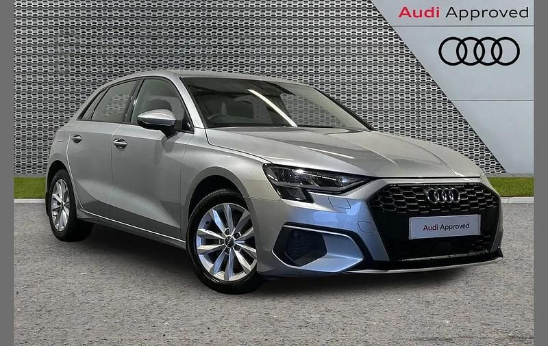 Used Audi A3 148 HP (108 kW) 2020 Silver Hatchback