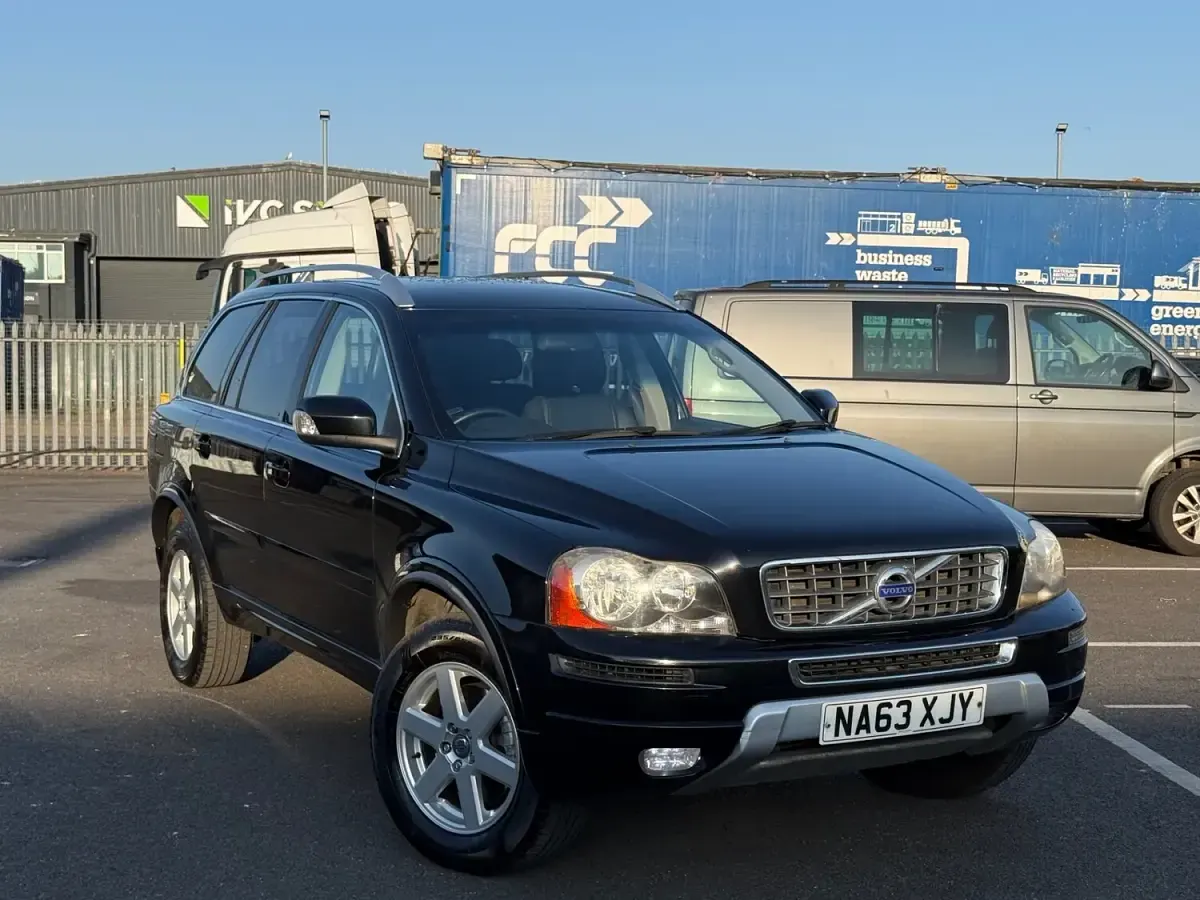 Used Volvo XC90 200 HP (147 kW) 2013 Black SUV