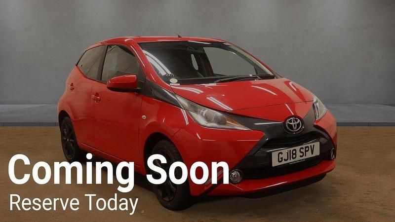 Used Toyota Aygo x-style 2018 Red Hatchback