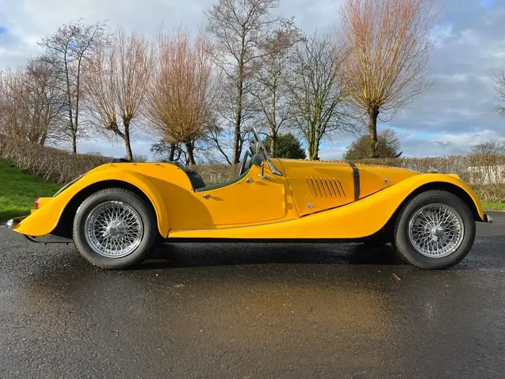 Used Morgan 4/4 1976 Yellow Cabriolet