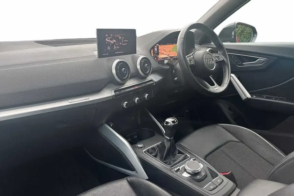 Used Audi Q2 S-Line 150 HP (110 kW) 2021 Grey SUV