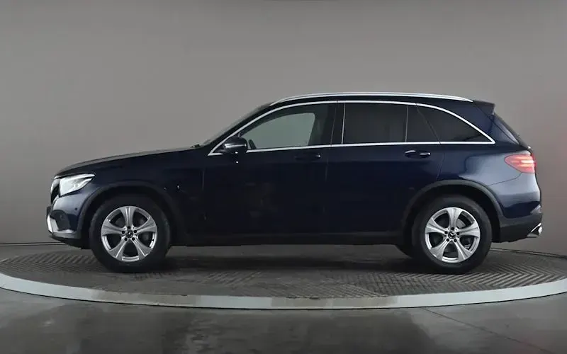 Begagnad Mercedes GLC250 204 HK (150 kW) 2018 Blå Kombi