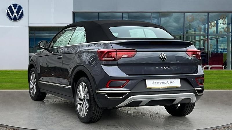 New VW T-Roc Style 150 HP (110 kW) 2025 Smokey grey metallic black SUV