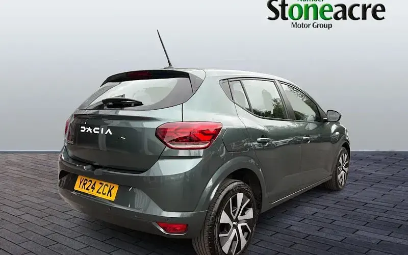 Used Dacia Sandero Expression 91 HP (66 kW) 2024 Green Hatchback