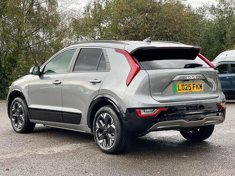 New Kia e-Niro 147 kW (201 HP) 2025 Grey SUV