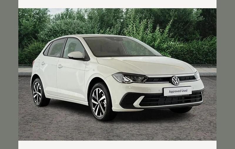 White New 2025 VW Polo Match Hatchback | £21,990 (A bit pricey) - Image 1/3