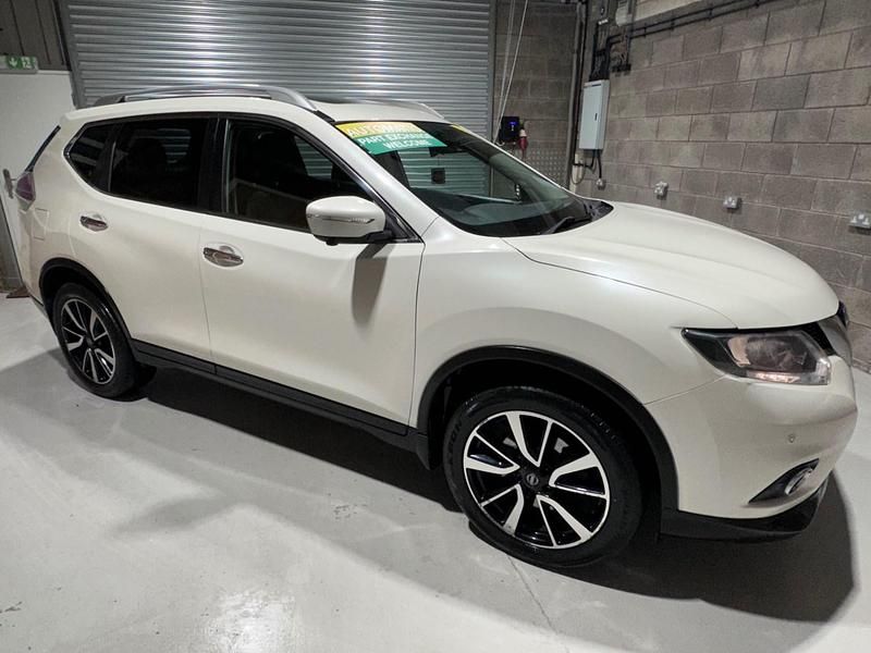 Used Nissan X-Trail N-Vision 2017 White SUV