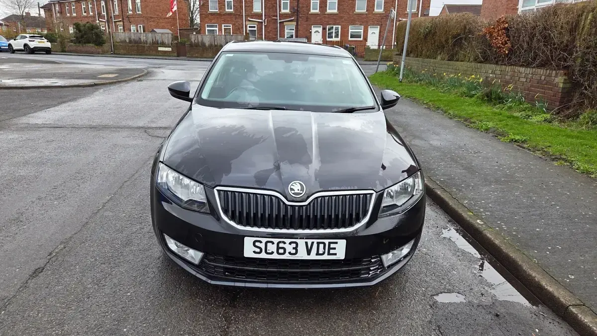 Used Skoda Octavia SE 110 HP (80 kW) 2014 Black Hatchback