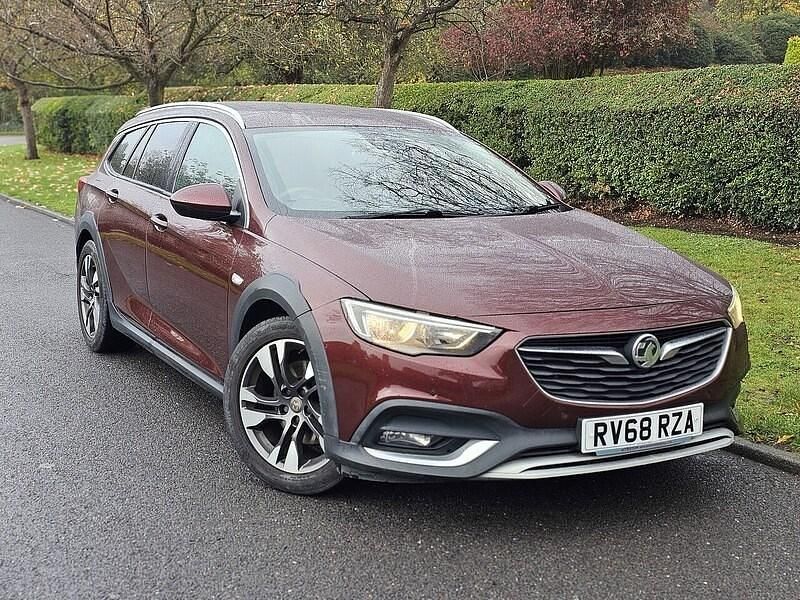 Used Vauxhall Insignia 2018 Red Estate