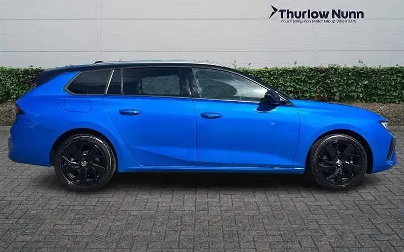 Used Vauxhall Astra 131 HP (96 kW) 2026 Estate