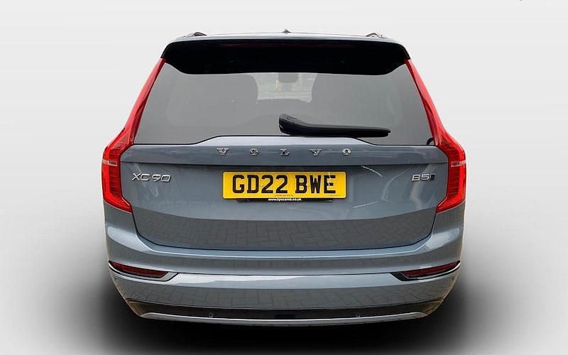 Used Volvo XC90 Plus 235 HP (172 kW) 2022 SUV