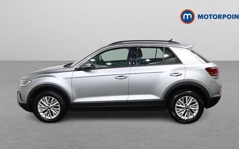 Used VW T-Roc Life 150 HP (110 kW) 2025 SUV