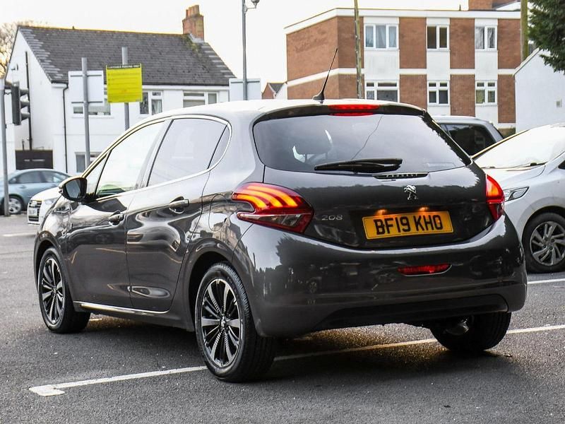 Used Peugeot 208 S 81 HP (59 kW) 2019 Grey Hatchback