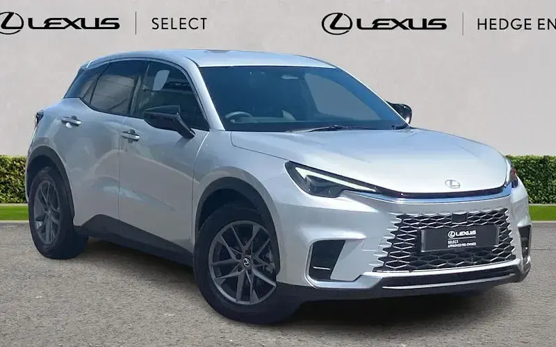 Used Lexus LBX 136 HP (100 kW) 2025 SUV