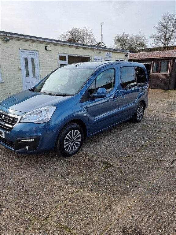Blue Used 2018 Peugeot Partner Tepee Access MPV | £8,995 (Good price) - Image 1/4