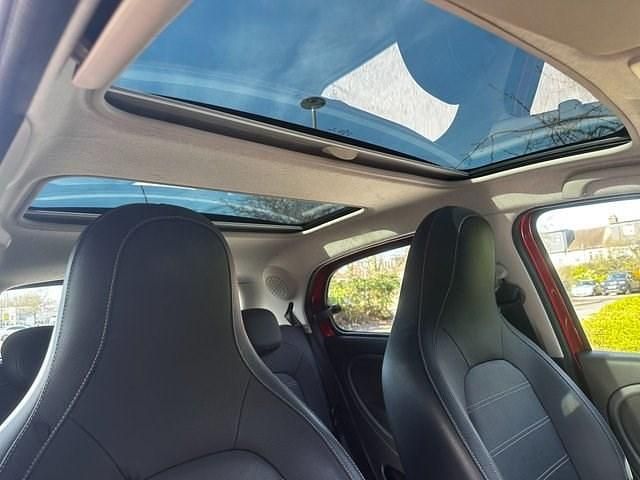 Used Smart ForFour Premium 71 HP (52 kW) 2017 Black Hatchback