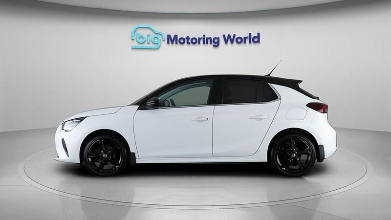 Used Vauxhall Corsa Edition 75 HP (55 kW) 2021 White Hatchback