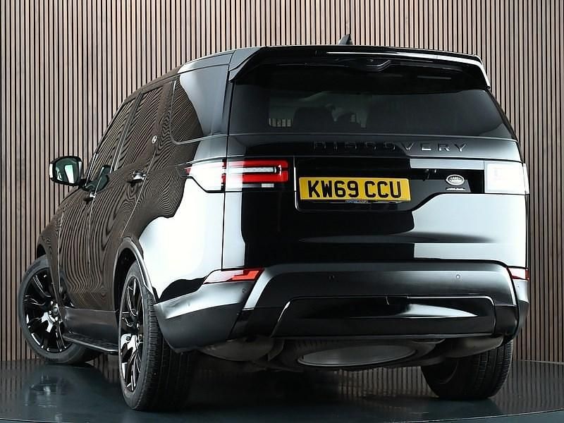 Used Land Rover Discovery 5 HSE Luxury 306 HP (225 kW) 2019 Black SUV