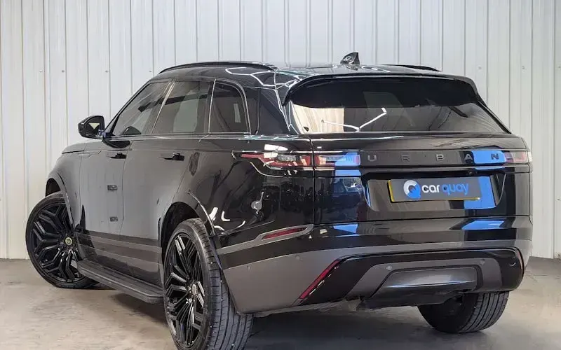 Used Land Rover Range Rover Velar HSE Dynamic 241 HP (177 kW) 2019 Black SUV