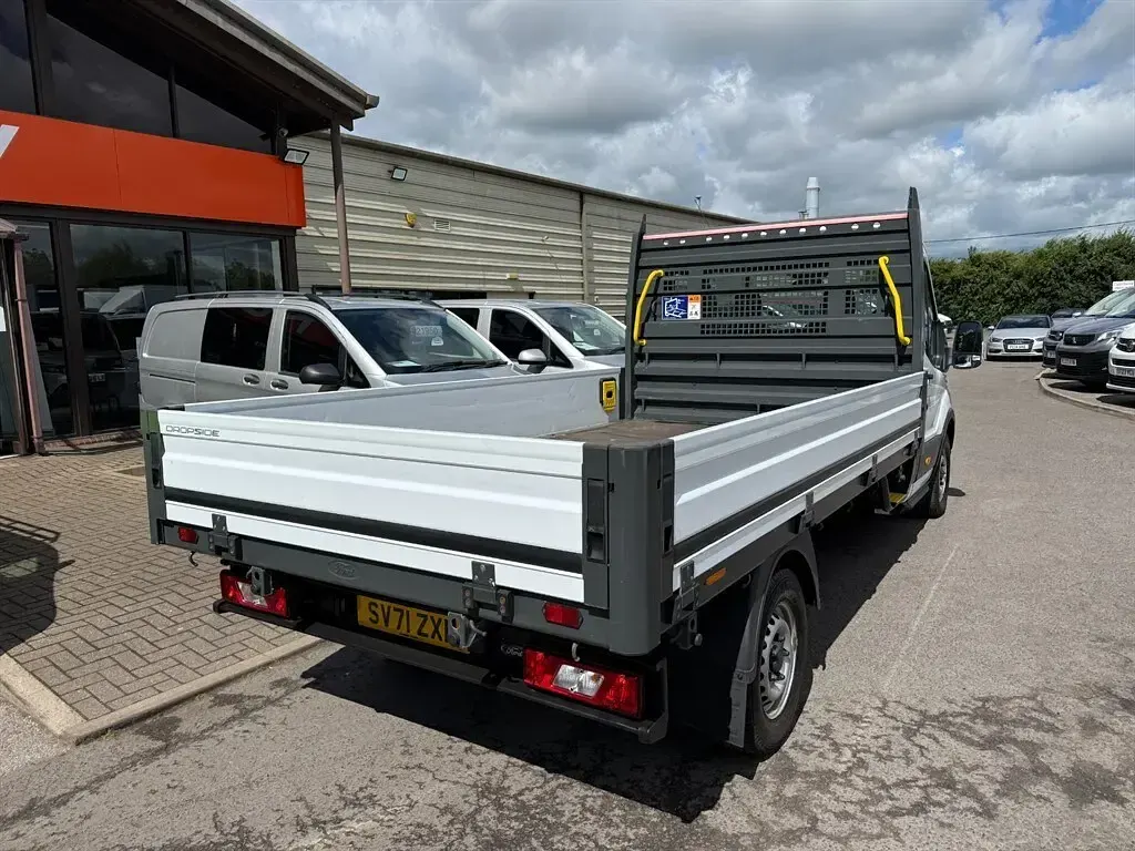 Used Ford Transit 130 HP (95 kW) 2021 White Cabriolet