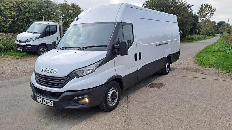 White Used 2022 Iveco Daily Van | £12,500 (Good price) - Image 1/4