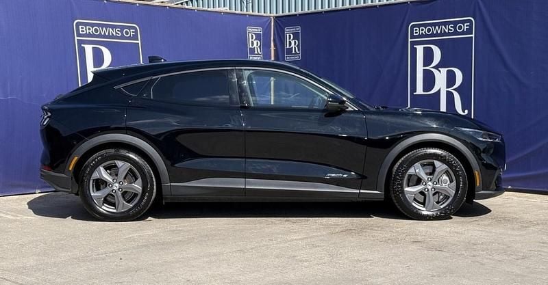 Usado Ford Mustang Standard Range 269 HP (197 kW) 2021 Preto Citadino