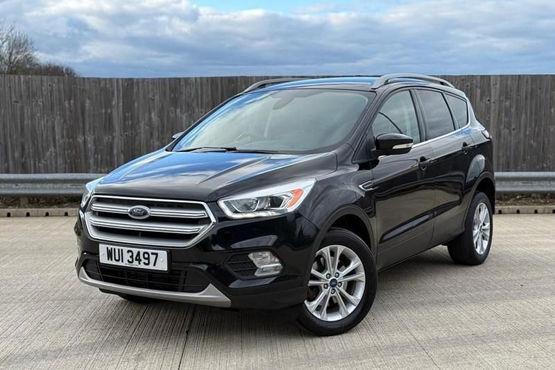 Used Ford Kuga Titanium 120 HP (88 kW) 2017 Black SUV