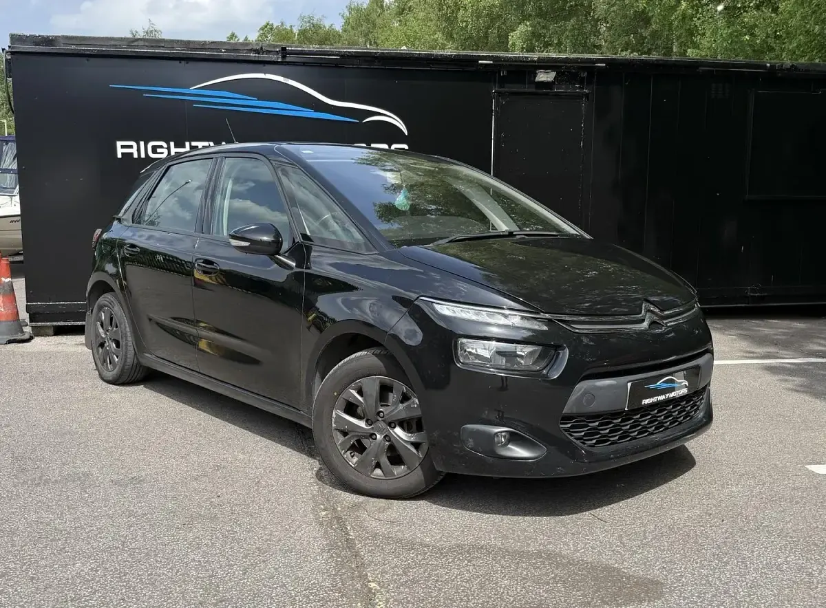 Used Citroën C4 Picasso VTR Sport 115 HP (84 kW) 2014 Black MPV