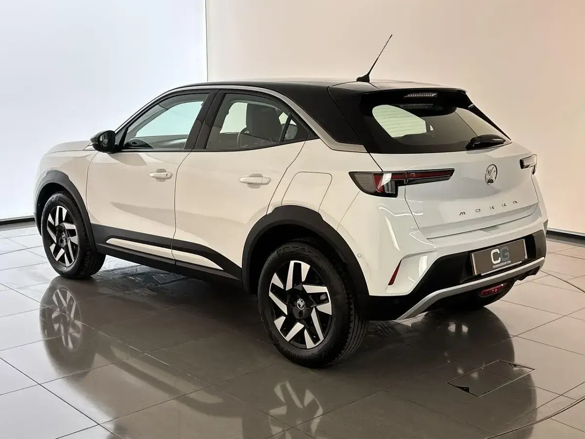 Used Vauxhall Mokka Edition 99 HP (72 kW) 2022 White SUV