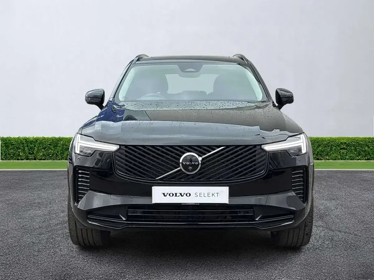 Used Volvo XC90 Plus 455 HP (334 kW) 2025 Black SUV