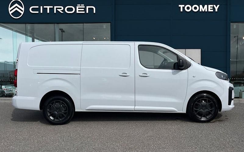 Używany Citroën Dispatch 120 KM (88 kW) 2025 Minivan