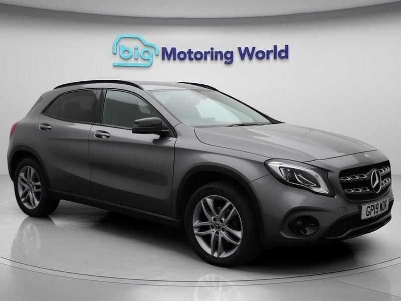 Grey Used 2019 Mercedes GLA200 Urban SUV | £16,031 (Fair price) - Image 1/4