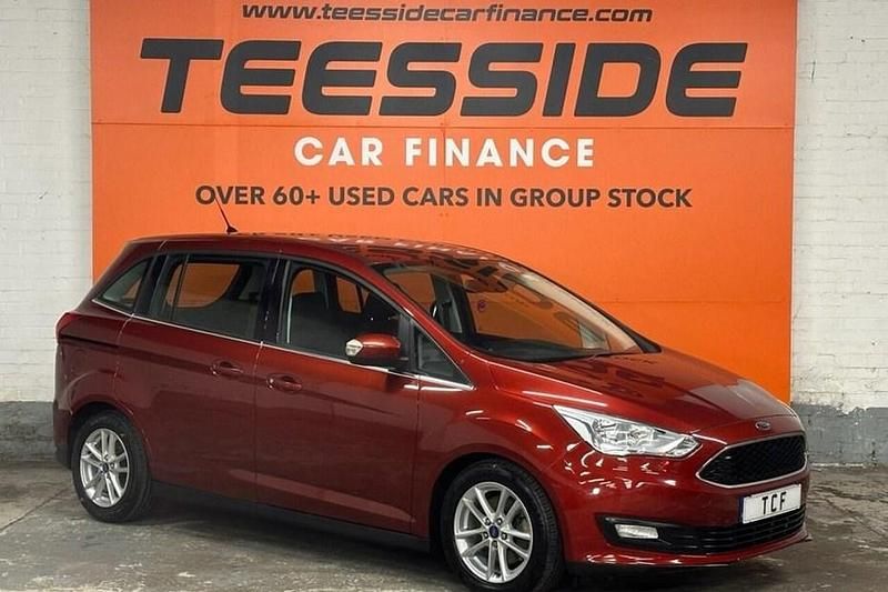 Red Used 2015 Ford Grand C-Max Zetec MPV | £7,495 (Fair price) - Image 1/1