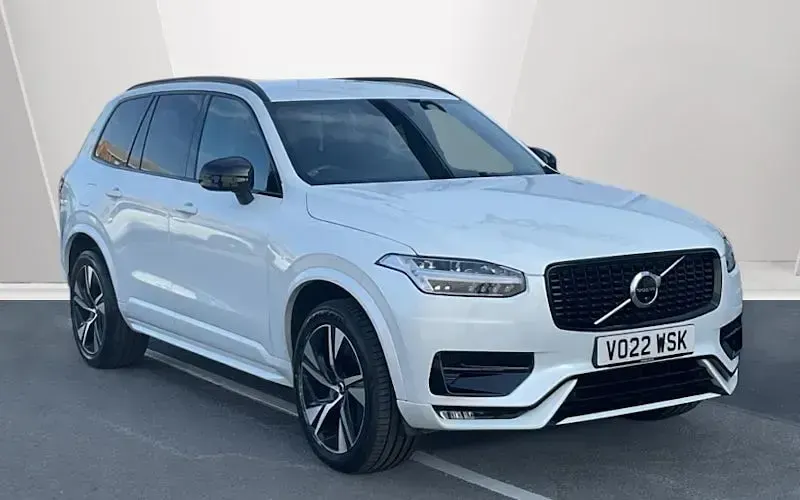 Used Volvo XC90 R-Design 235 HP (172 kW) 2021 SUV