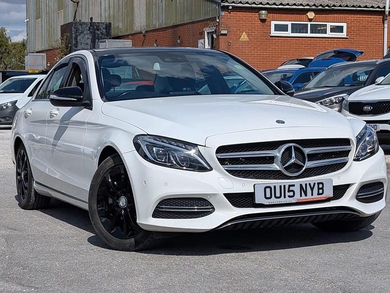 White Used 2015 Mercedes C220 Sedan | £8,950 (Fair price) - Image 1/4