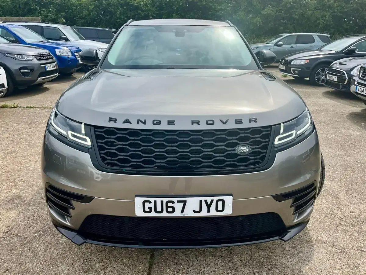Used Land Rover Range Rover Velar SE Dynamic 295 HP (216 kW) 2017 Silver SUV