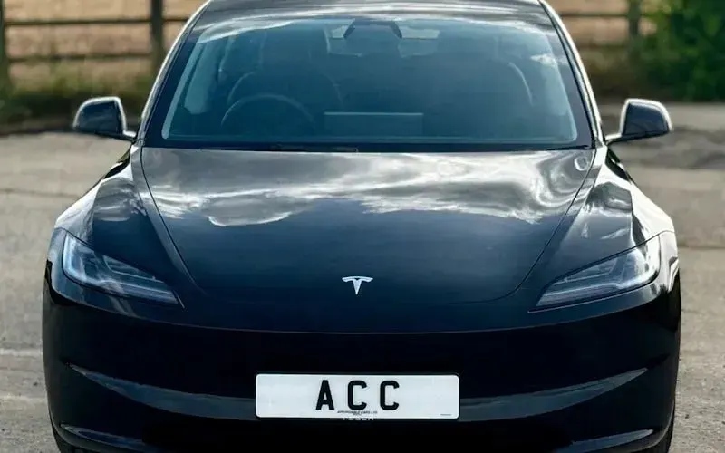 Used Tesla Model 3 Long Range AWD 258 kW (351 HP) 2025 Sedan