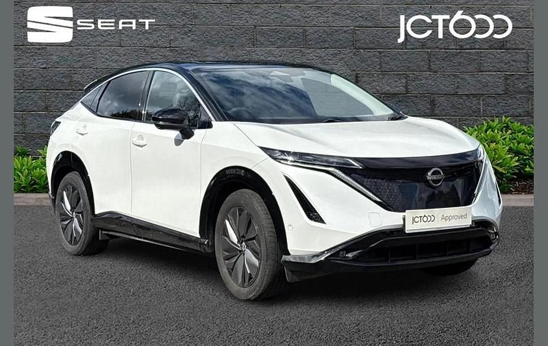 White Used 2022 Nissan Ariya Evolve SUV | £22,701 (Super price) - Image 1/4