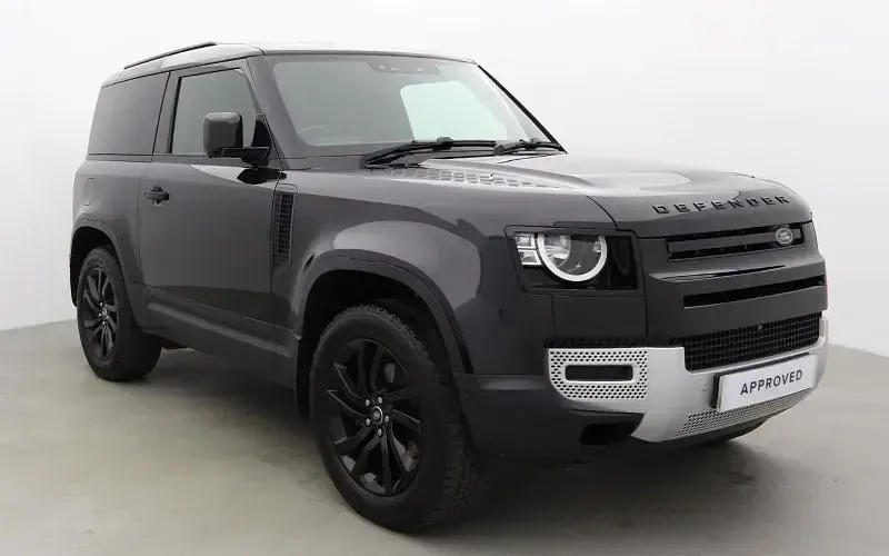 Used Land Rover Defender SE 200 HP (147 kW) 2021 SUV