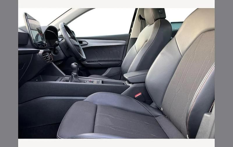 Used Cupra Leon 150 HP (110 kW) 2024 Midnight black Estate