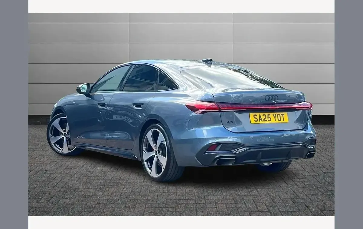 Used Audi A5 Advanced 150 HP (110 kW) 2025 Blue Sedan